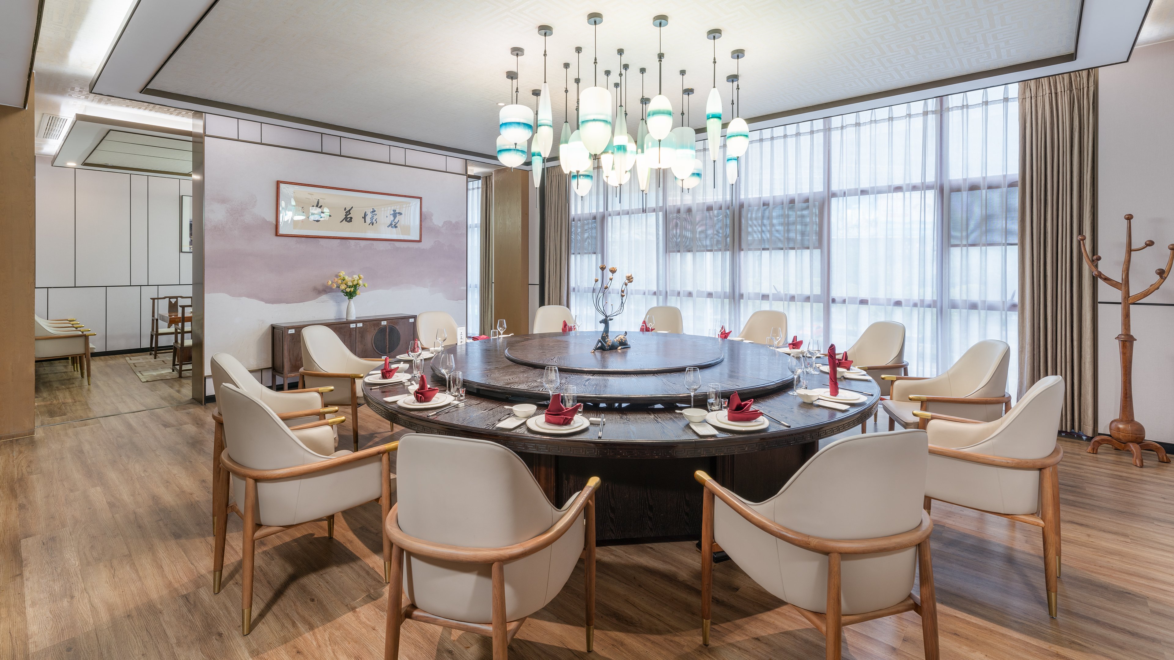 Holiday Inn Express Pingchang 38/48