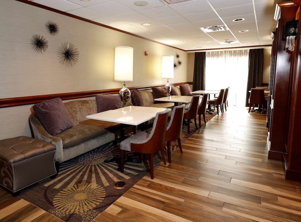 Hampton Inn Harriman Woodbury 39/47