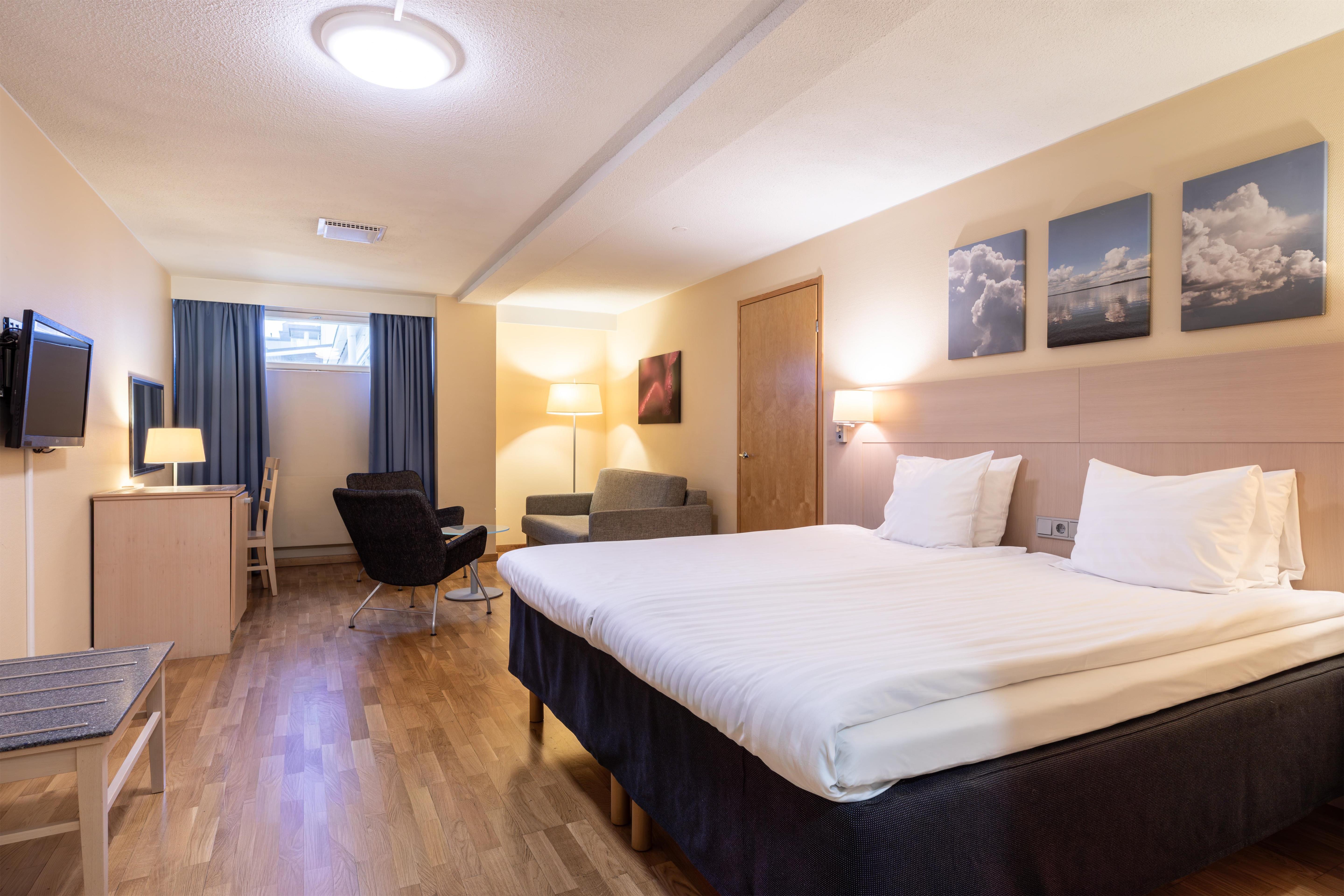 Superior, King Bed, Sauna