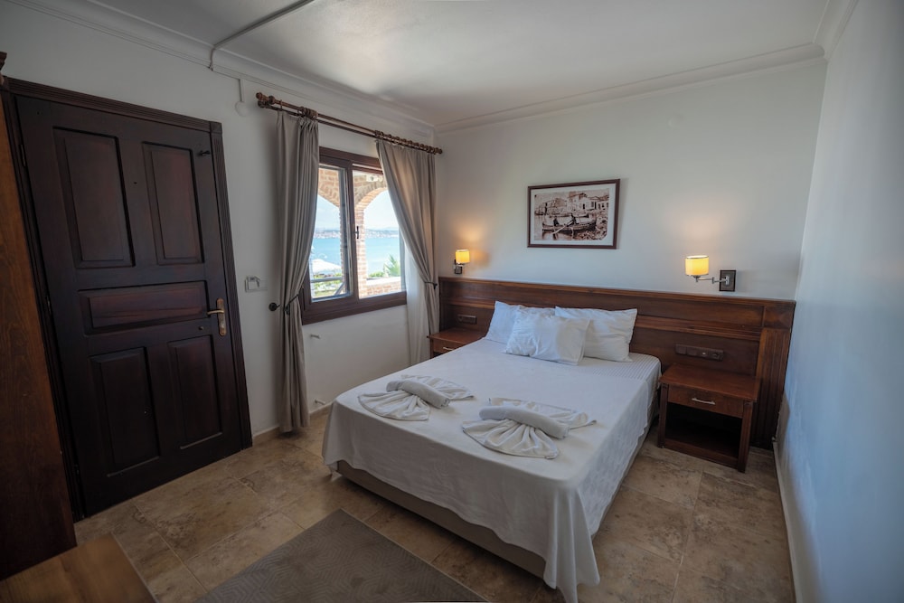 Hotel Deniz 30/64