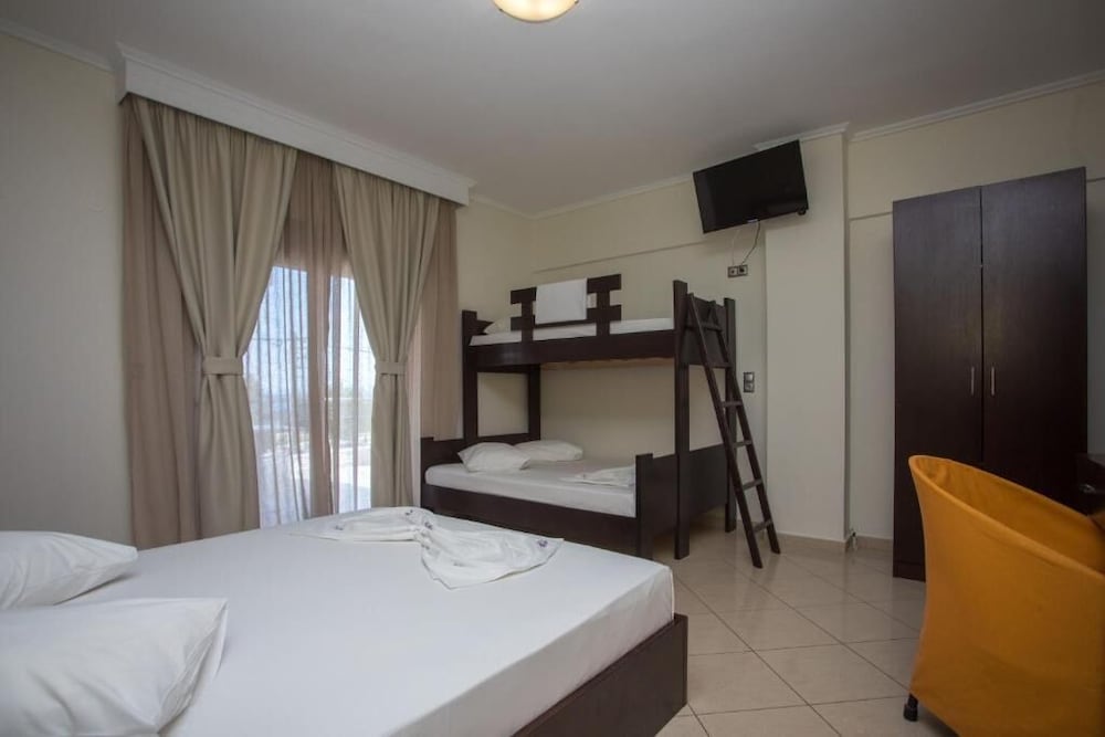 Villa Amalia Sun Beach 17/59