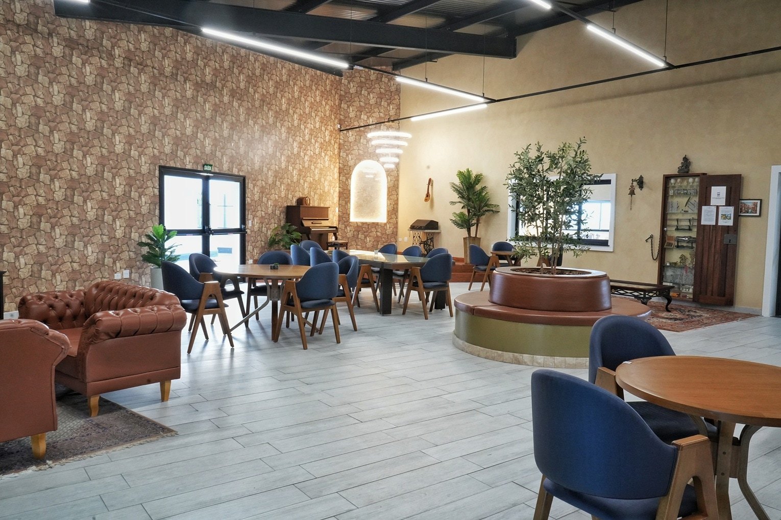Bristol Villaggio Rosa Aruja 29/42