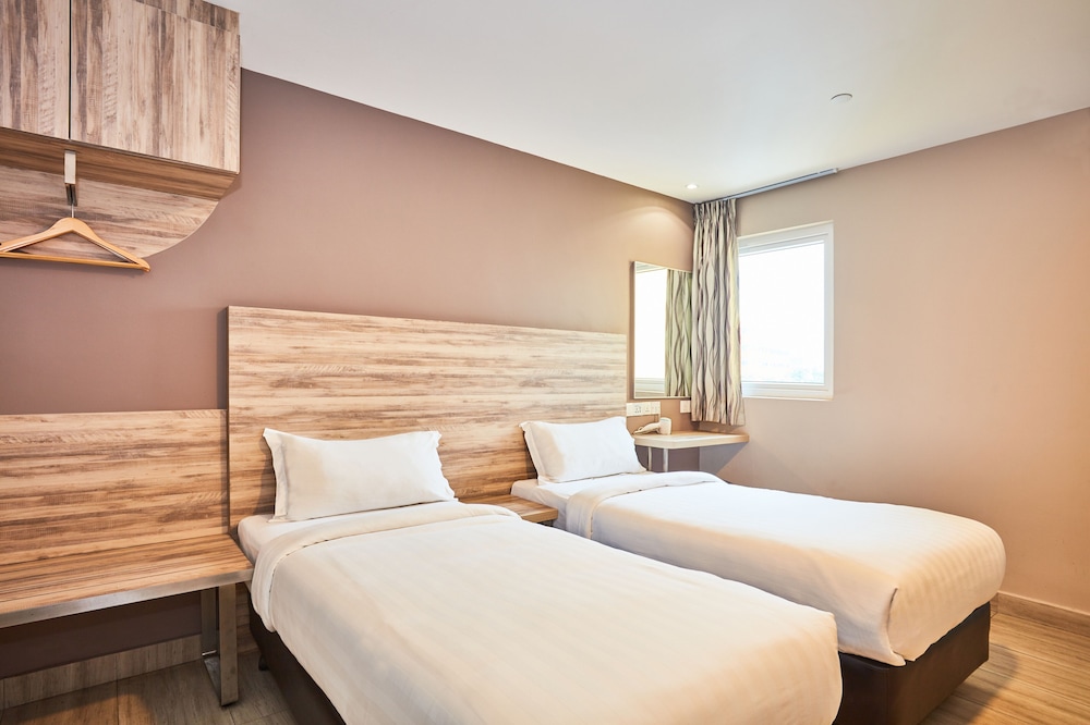 ibis budget Singapore Crystal 22/62