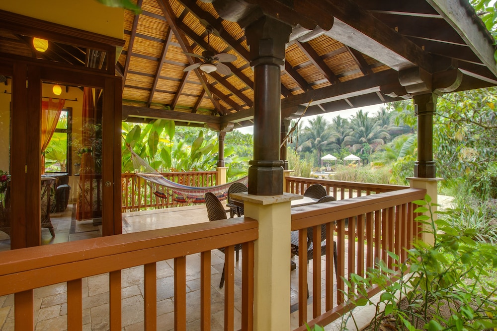 Sleeping Giant Rainforest Lodge 51/51