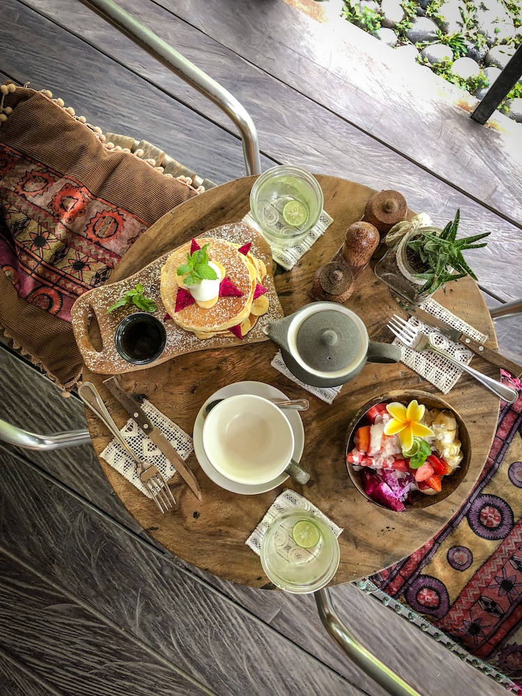 Taman Nauli Bed & Breakfast 14/21