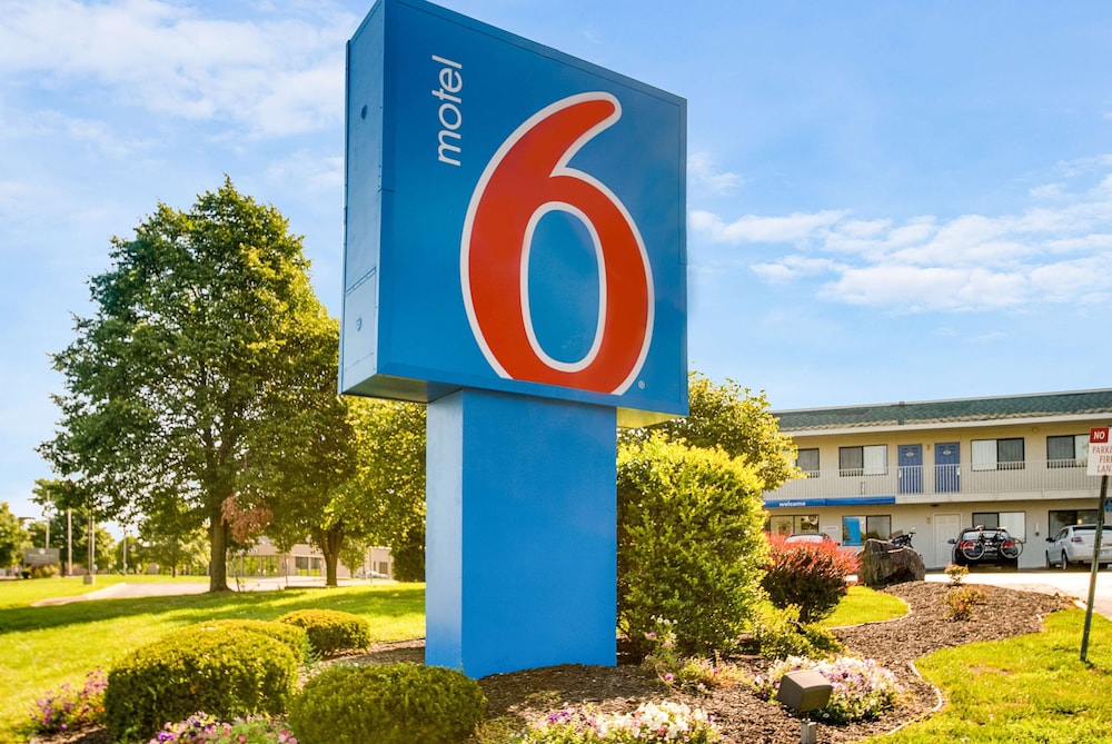 Motel6 Lenexa, KS - Kansas City Southwest 39/44