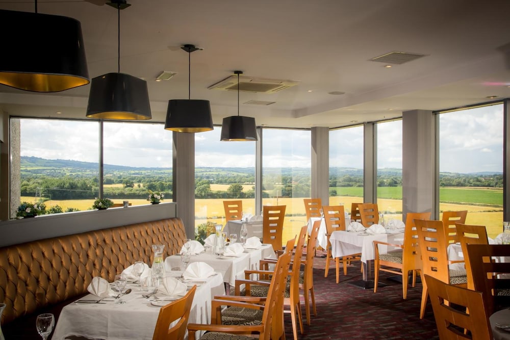 Talbot Hotel Carlow 34/50
