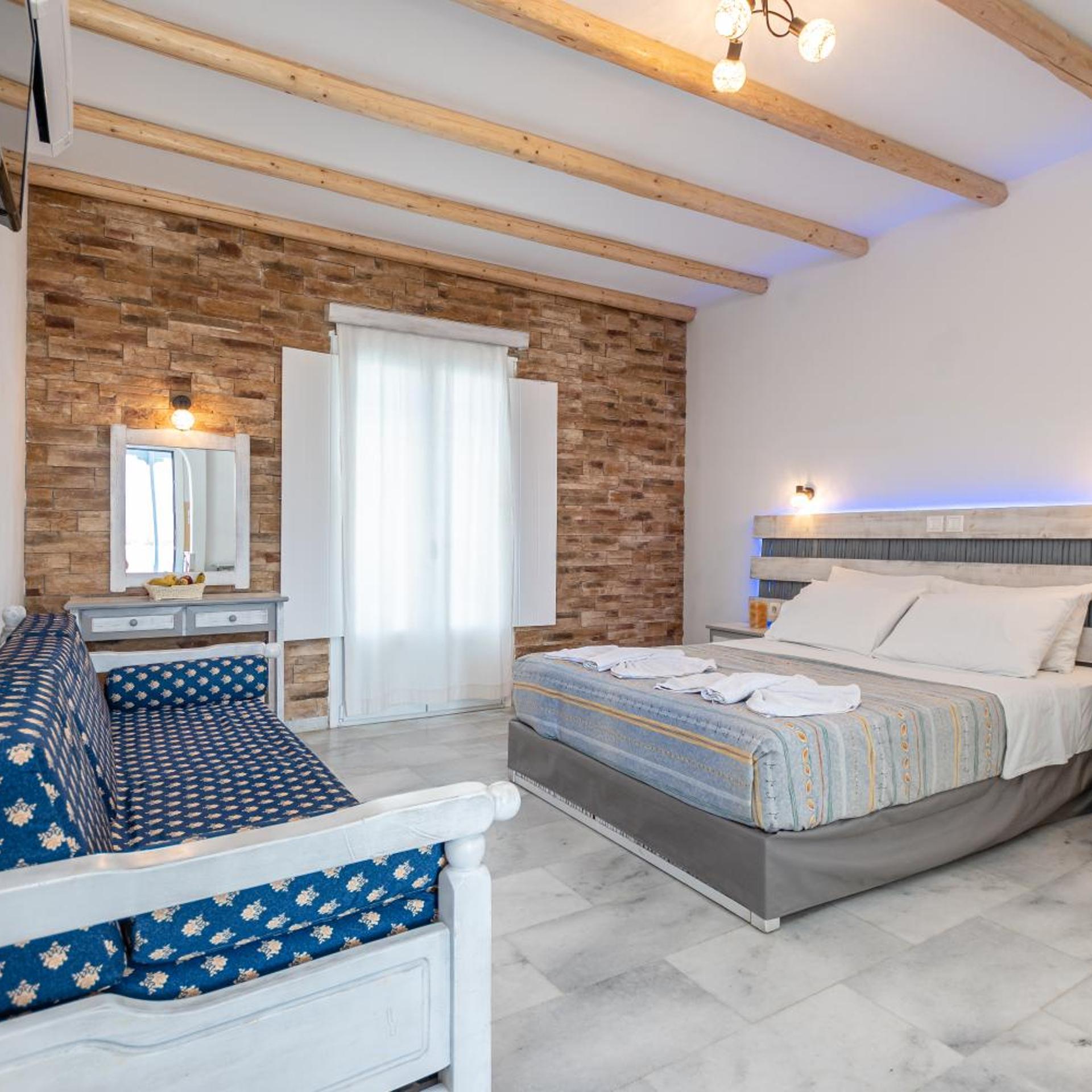 استوديو ثلاثي، Agios Prokopios Hotel 4/10