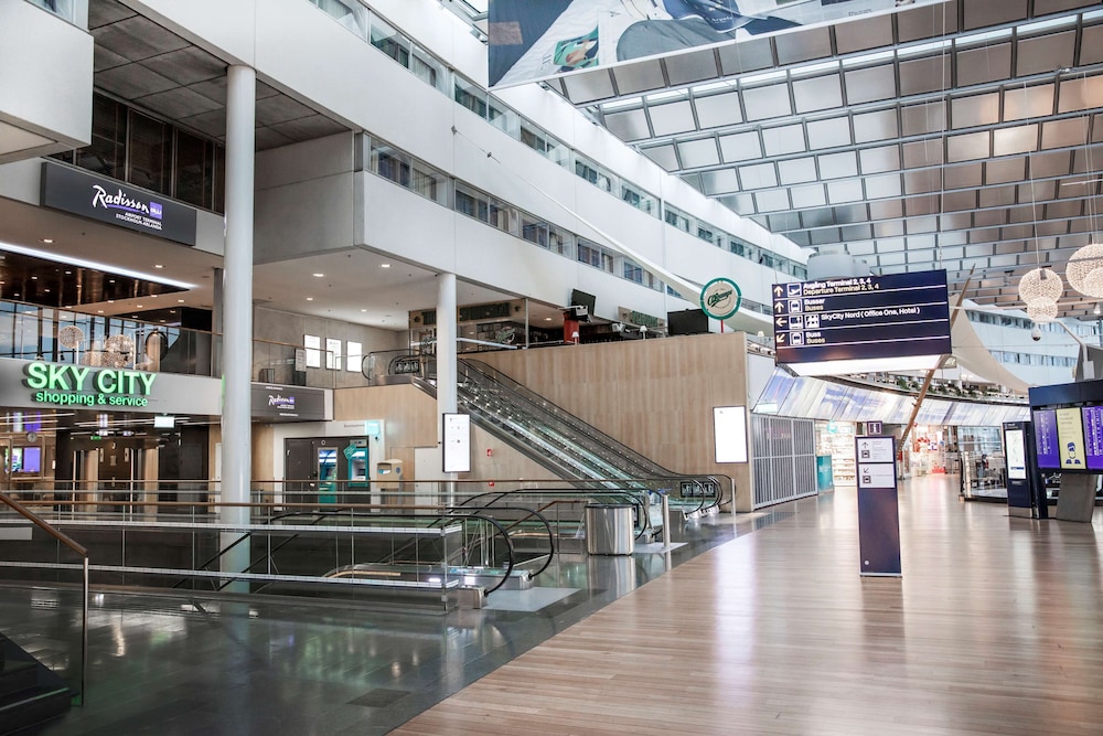 Radisson Blu Airport Terminal Hotel, Stockholm Arlanda Airport 3/50