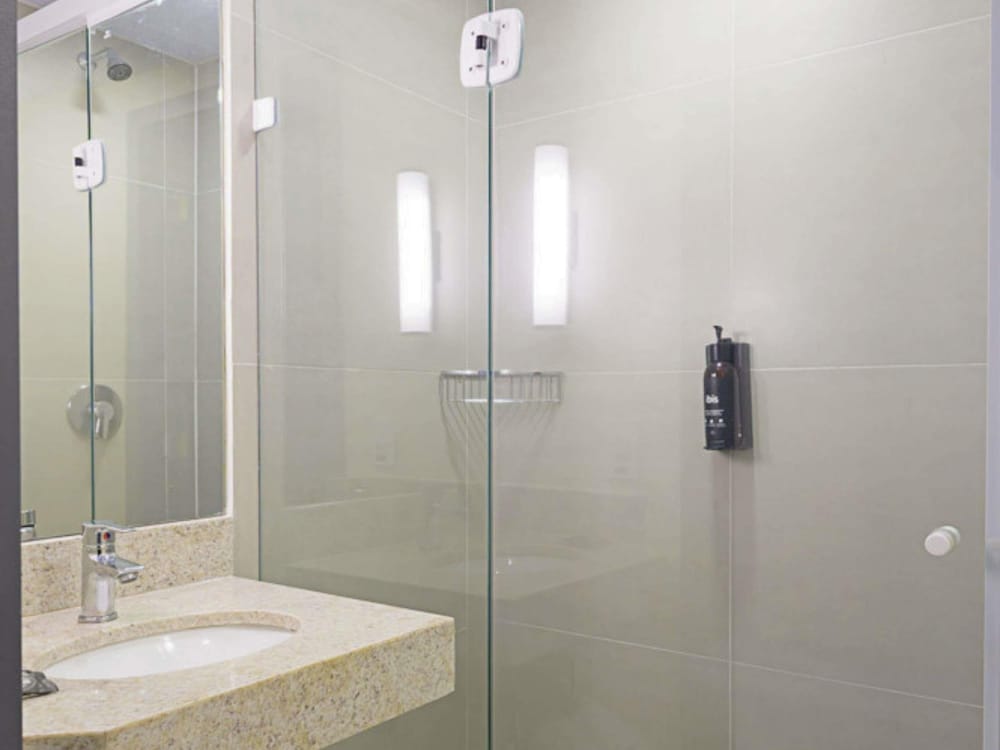 Ibis Budget Recife Jaboatao 64/64