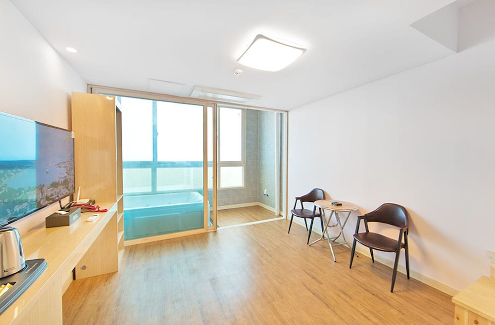 Lohas Hotel 15/29