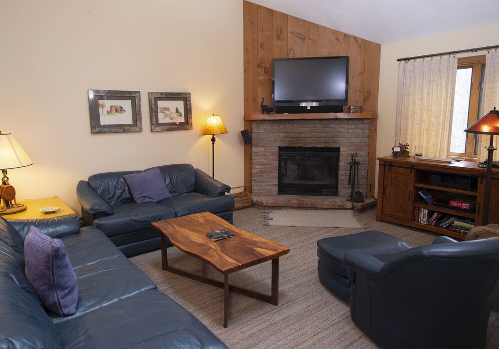 Okemo Mountain Lodging 27/42
