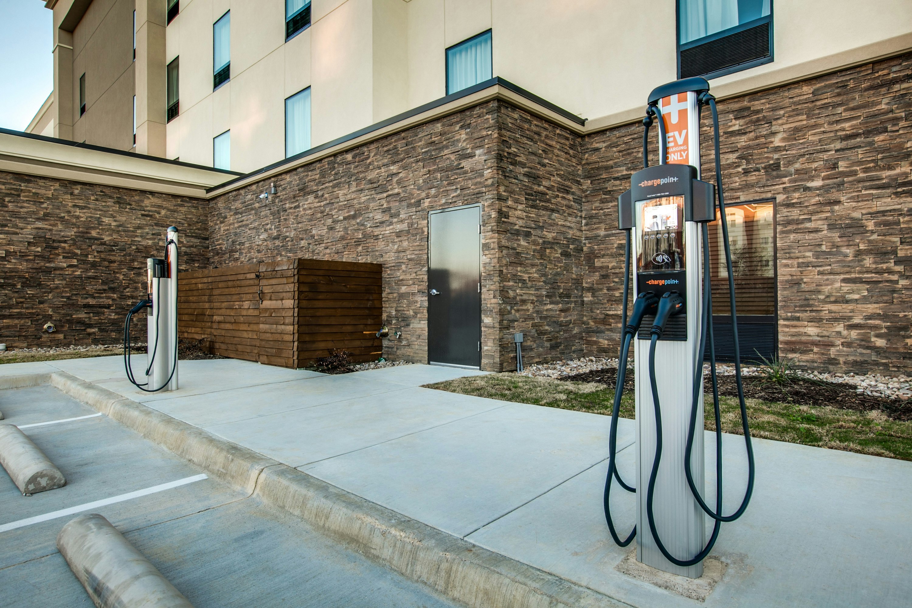 Hampton Inn Suites Dallas Ft Worth Airport South Tx 47/49