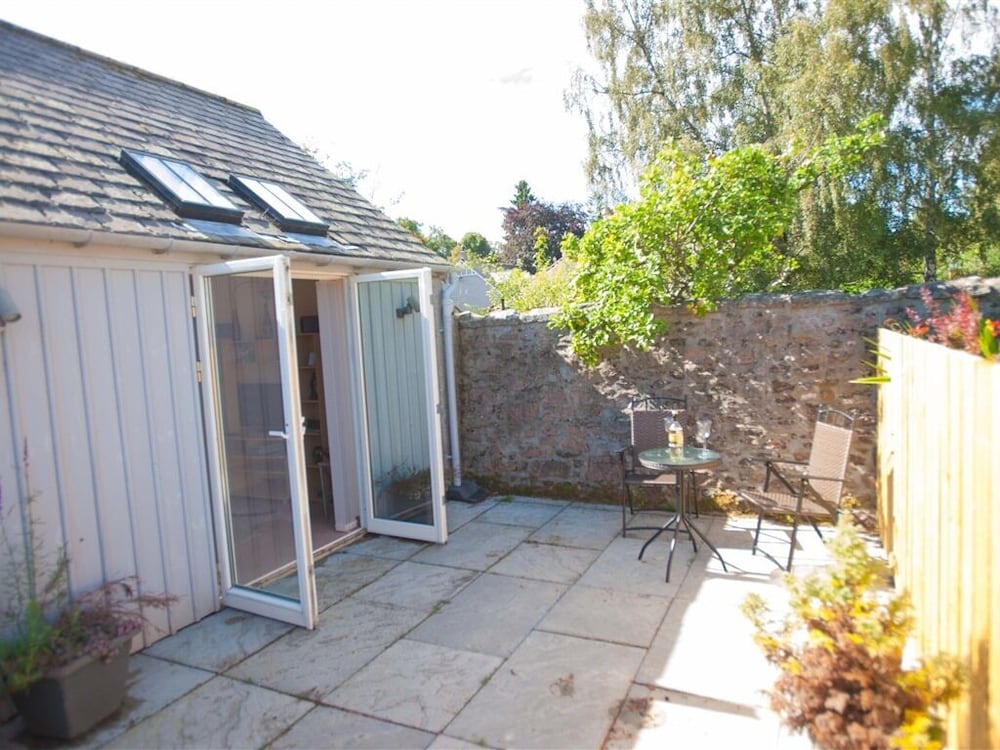 Glenernan Self Catering Cottages 9/15