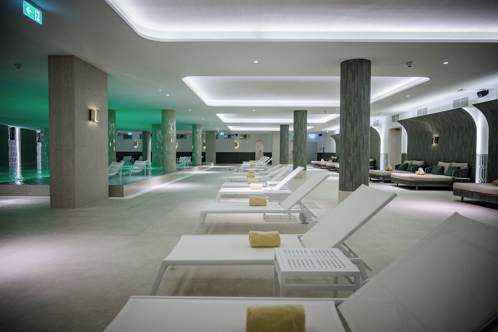 Amadria Park Grand Hotel 4 Opatijska Cvijeta 43/68