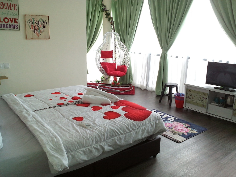 S8 Boutique Hotel 49/68