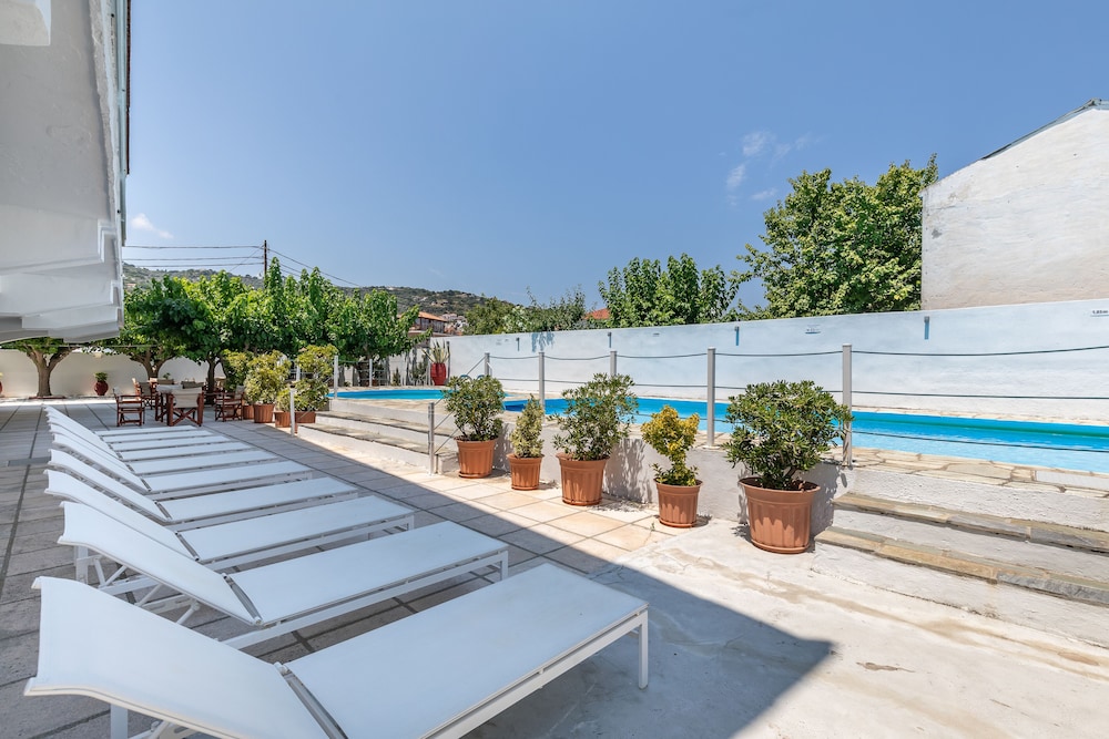 Hotel Amalia 40/67