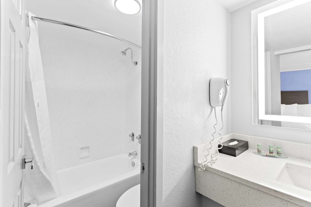 Best Western Schaumburg - O’Hare NW 39/43