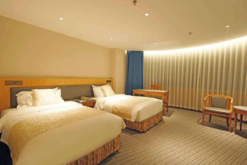 Wuhan Asia Hotel 9/22