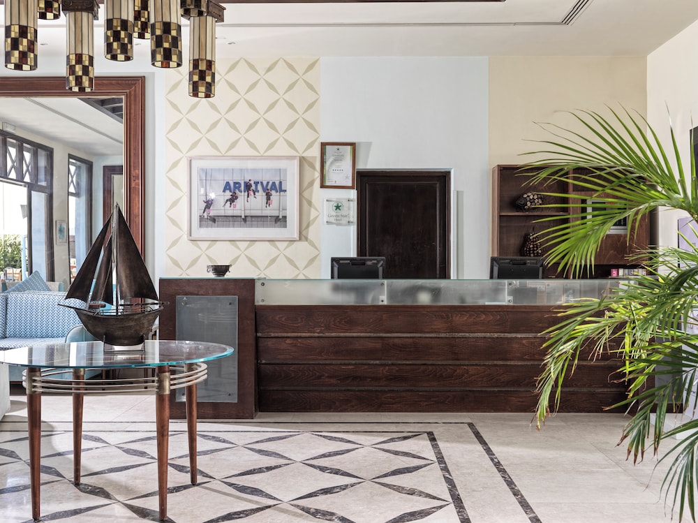 Fanadir Hotel 4/50