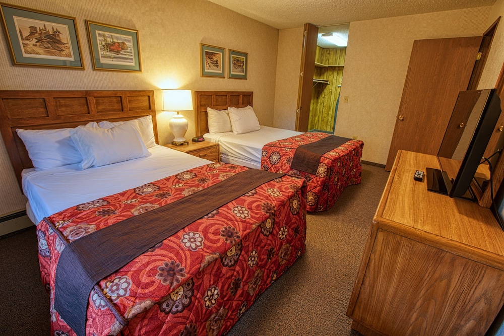 WEDGEWOOD RESORT 6/33