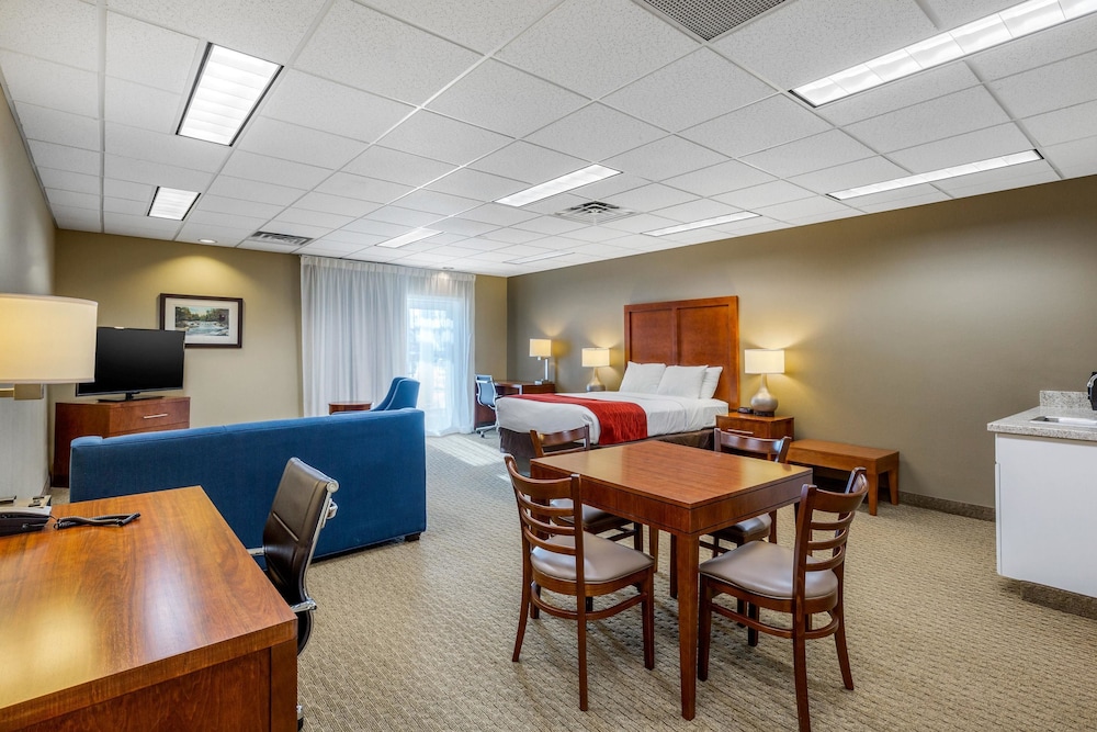 Comfort Inn & Suites North Conway 25/36