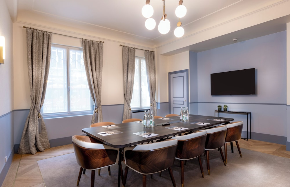 Hotel Claridge 38/50