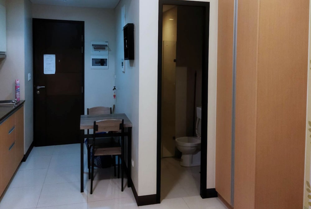Tess and Tessha Condotel near T3 Airport 62/62