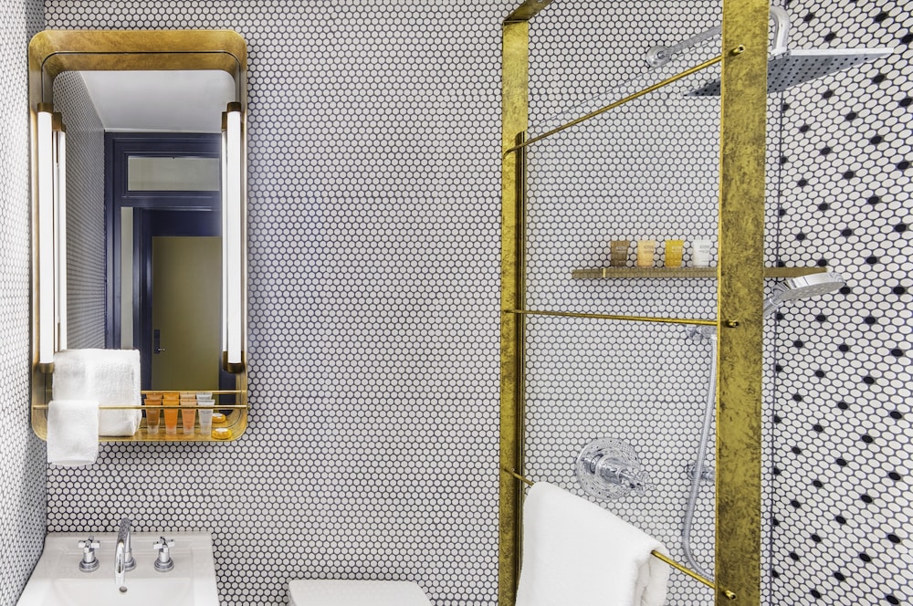 Hotel Shocard 42/44