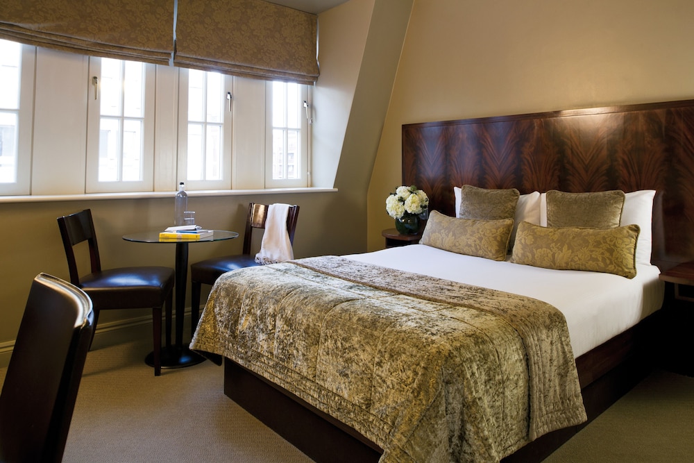 Radisson Blu Hotel London Euston Square 10/62