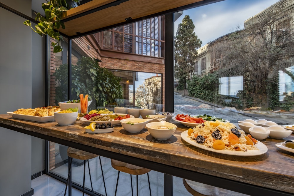 Barnovi Boutique Hotel 49/61