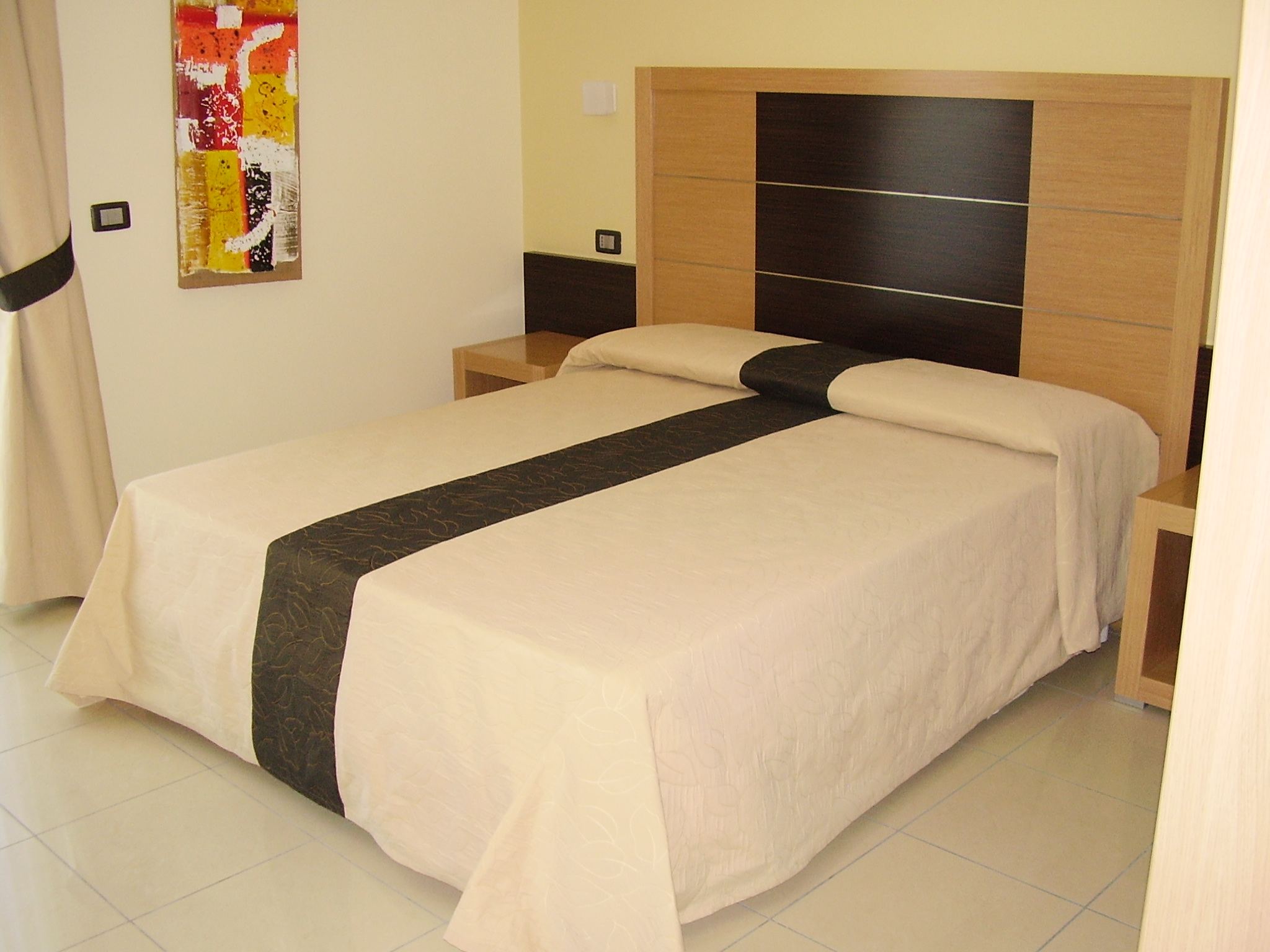 Standard, Double Bed