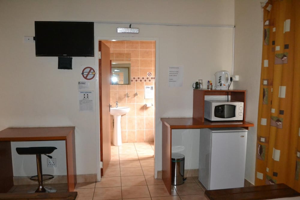 Zebra Guest House 27/41