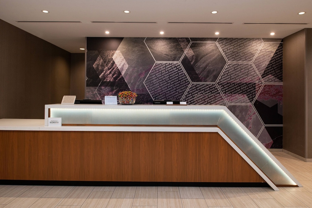 SPRINGHILL SUITES KANSAS CITY NORTHEAST 6/36