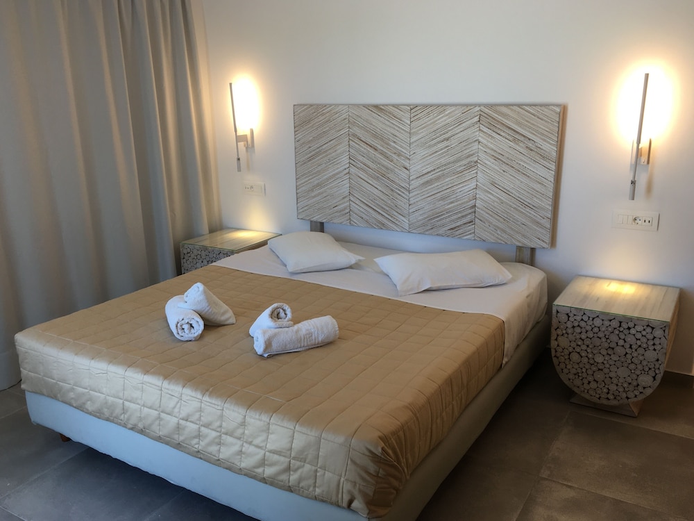 SUPERIOR, DOUBLE BED, SEA VIEW