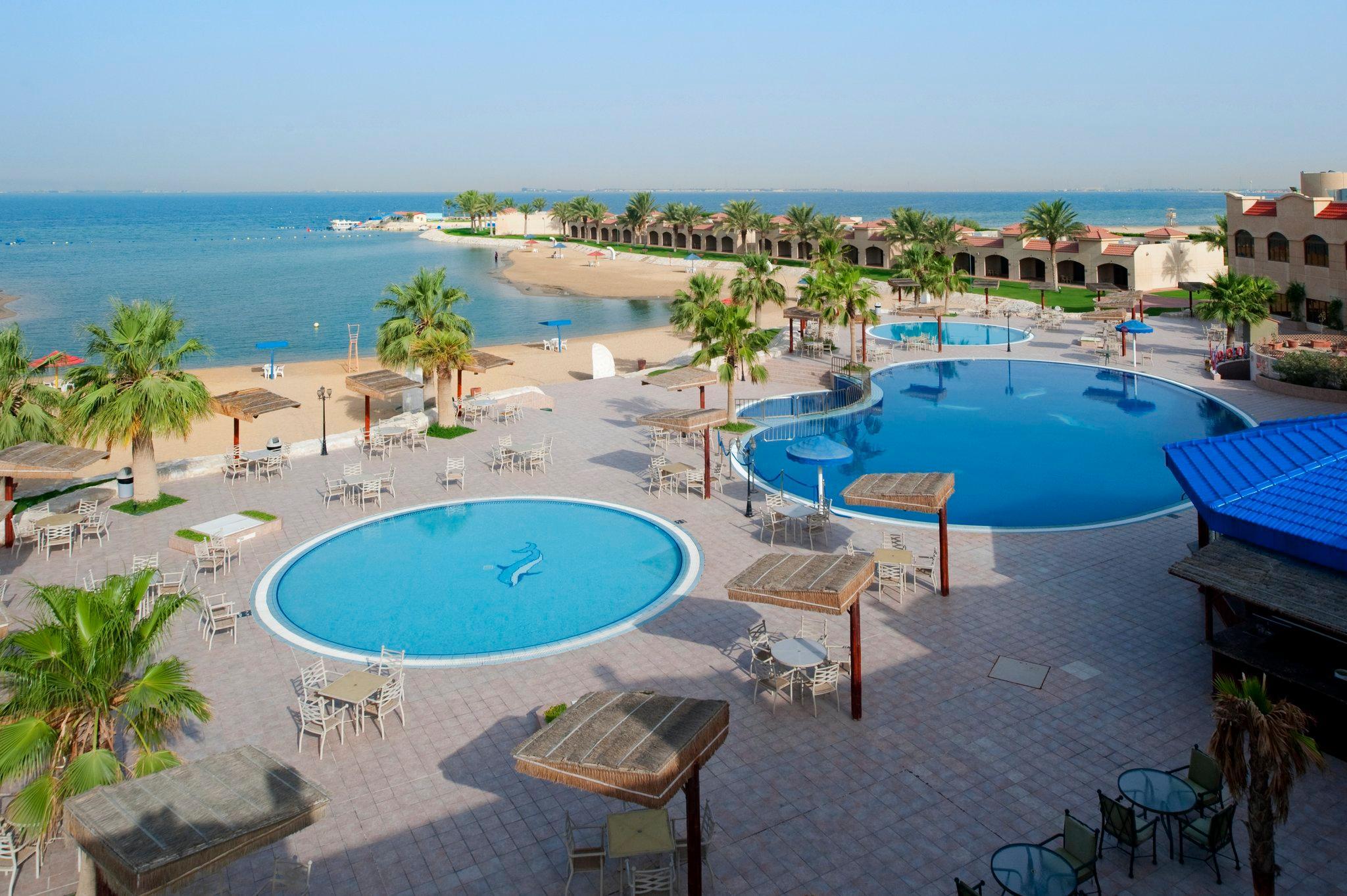 منتجع هوليداي بيتش مينا شاطئ نصف القمر(Mena Holiday Beach Resort Half Moon Bay) 51/53