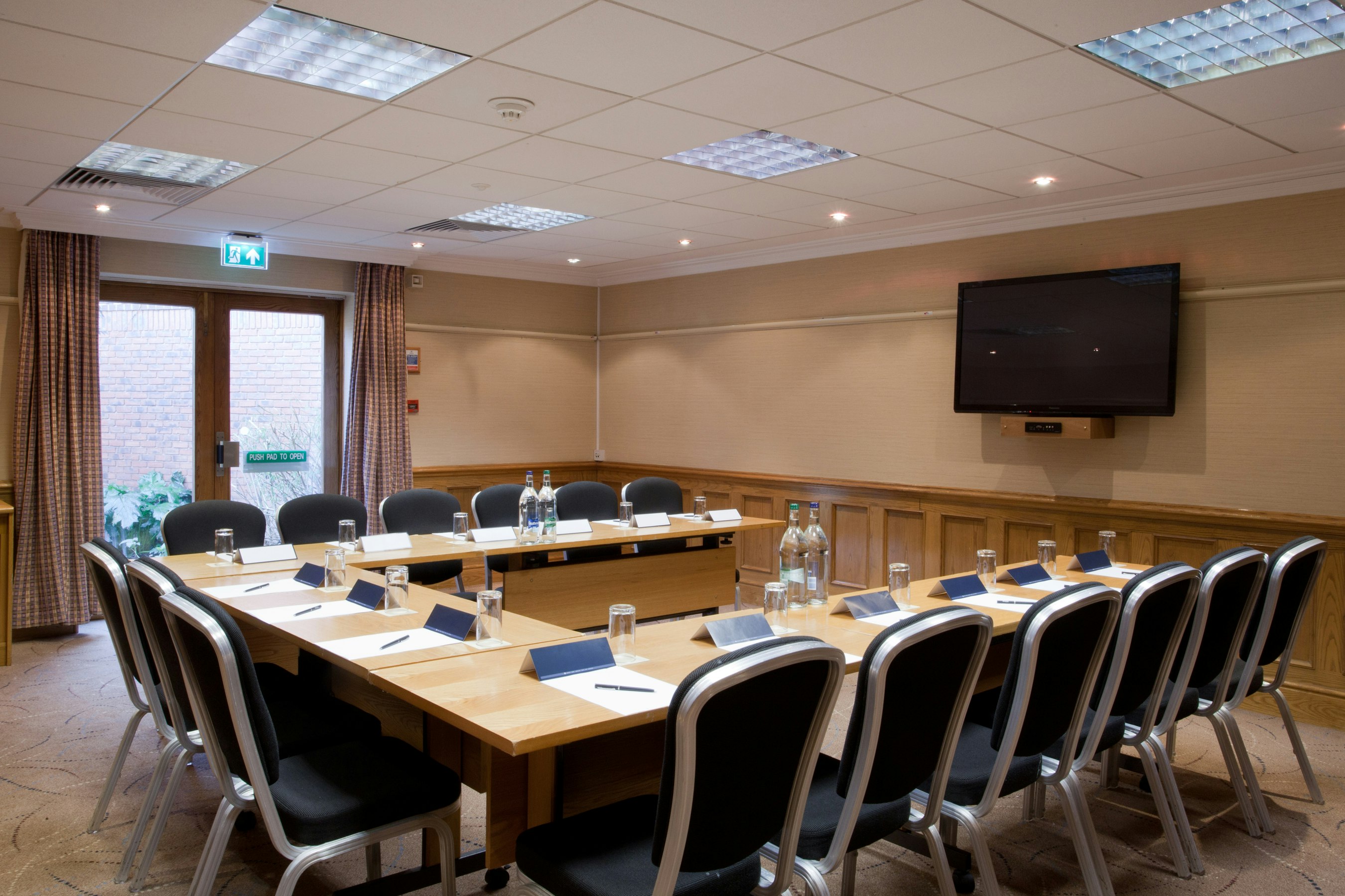 Hilton East Midlands Airport 42/50