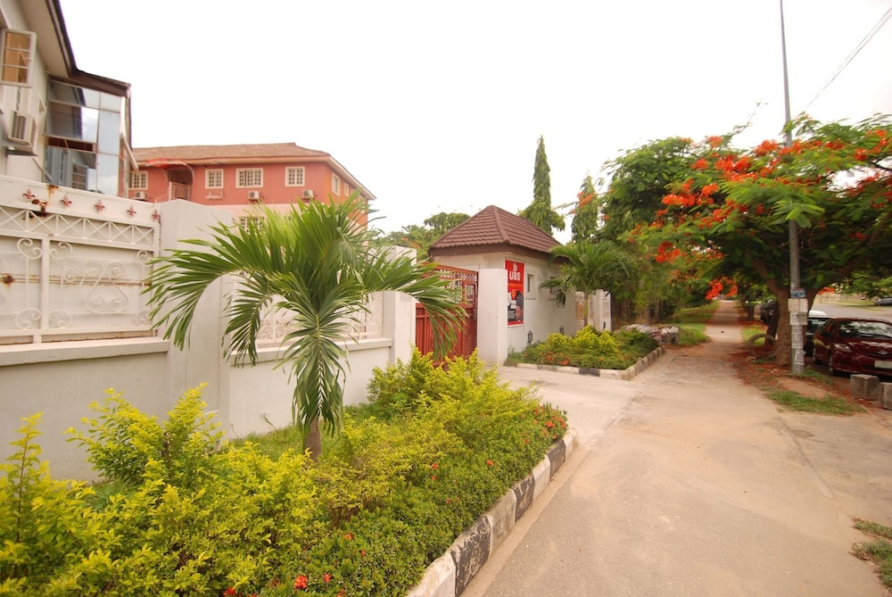 Falak Grand Hotel 40/45