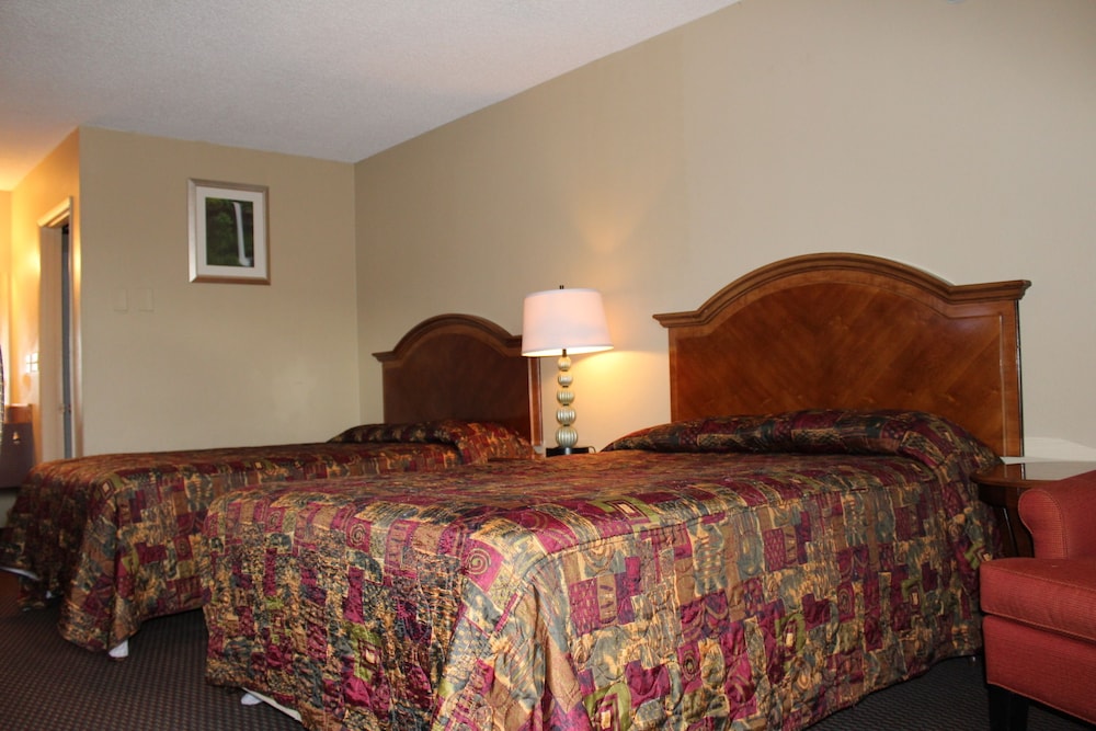Cedars Inn Lewiston 6/27