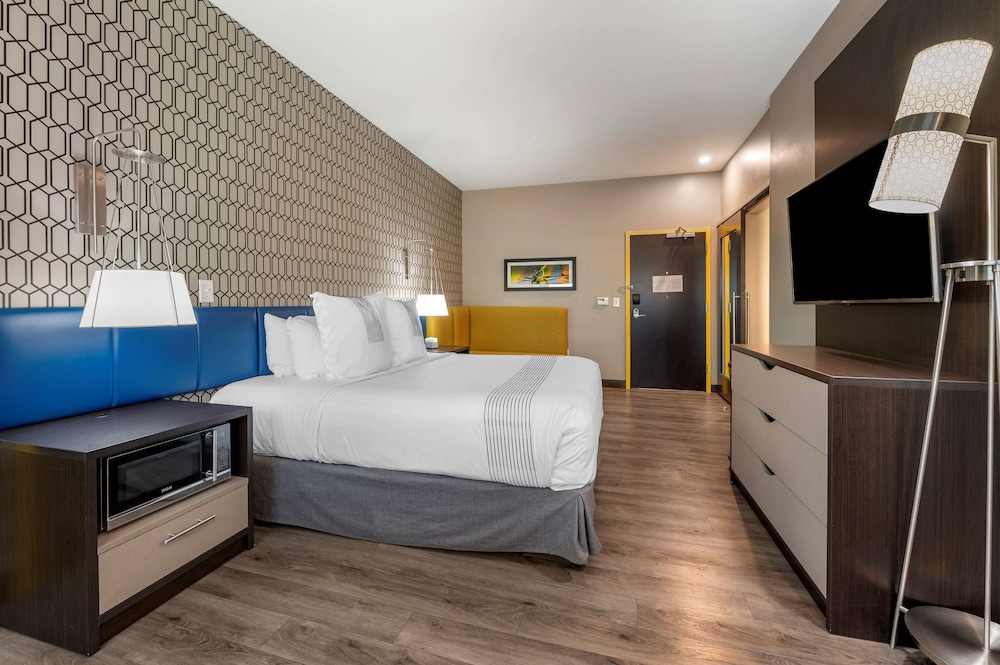 Glo Best Western Lexington 15/70