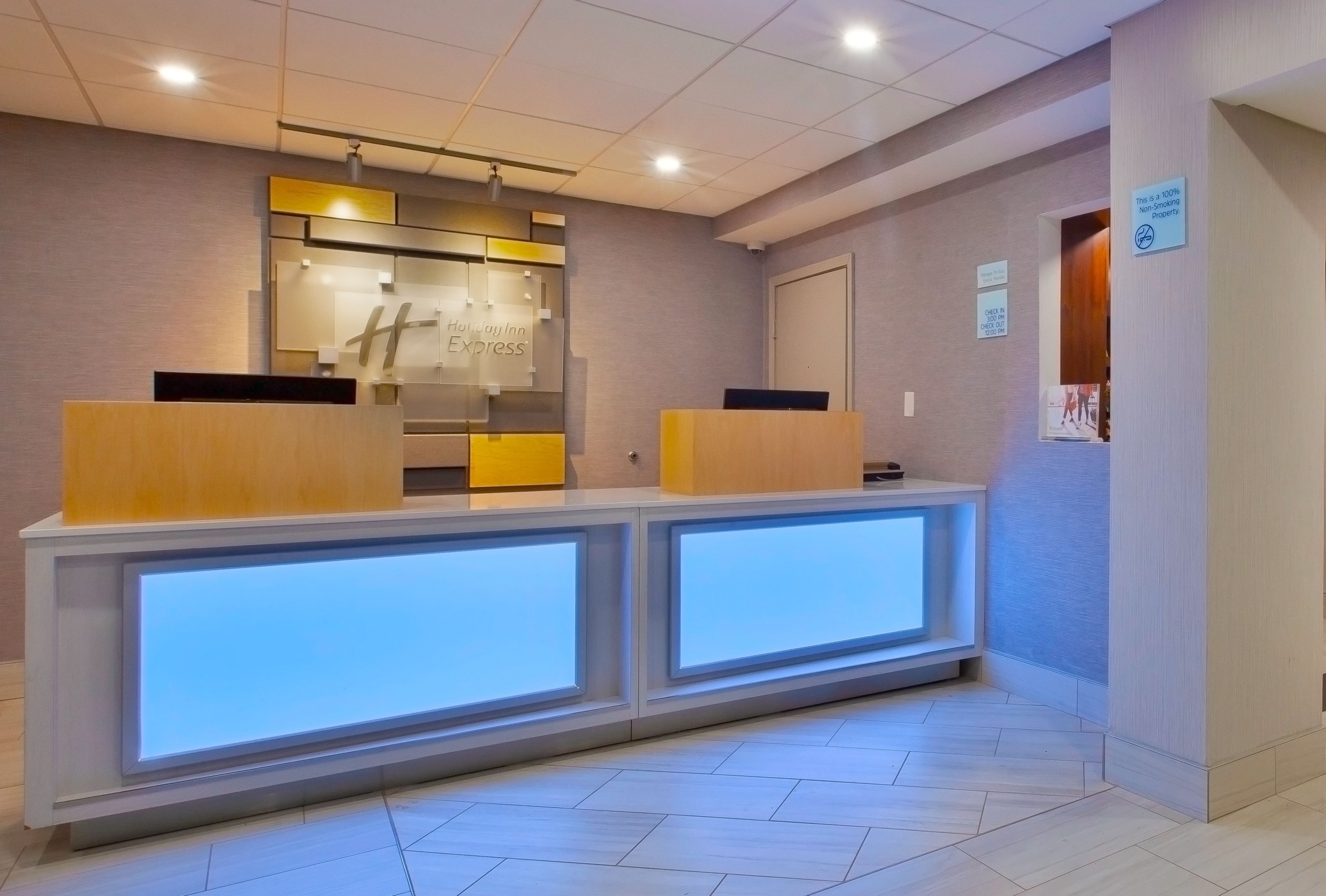 Holiday Inn Express Fairfax - Arlington Boulevard 6/44