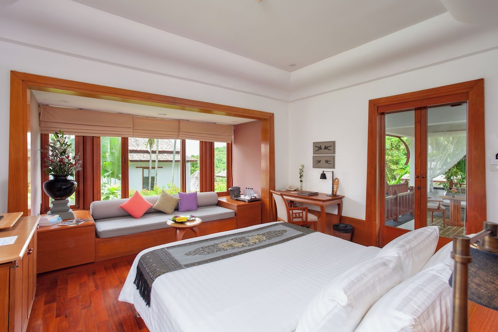 SALA, UPPER, VILLA, GARDEN VIEW