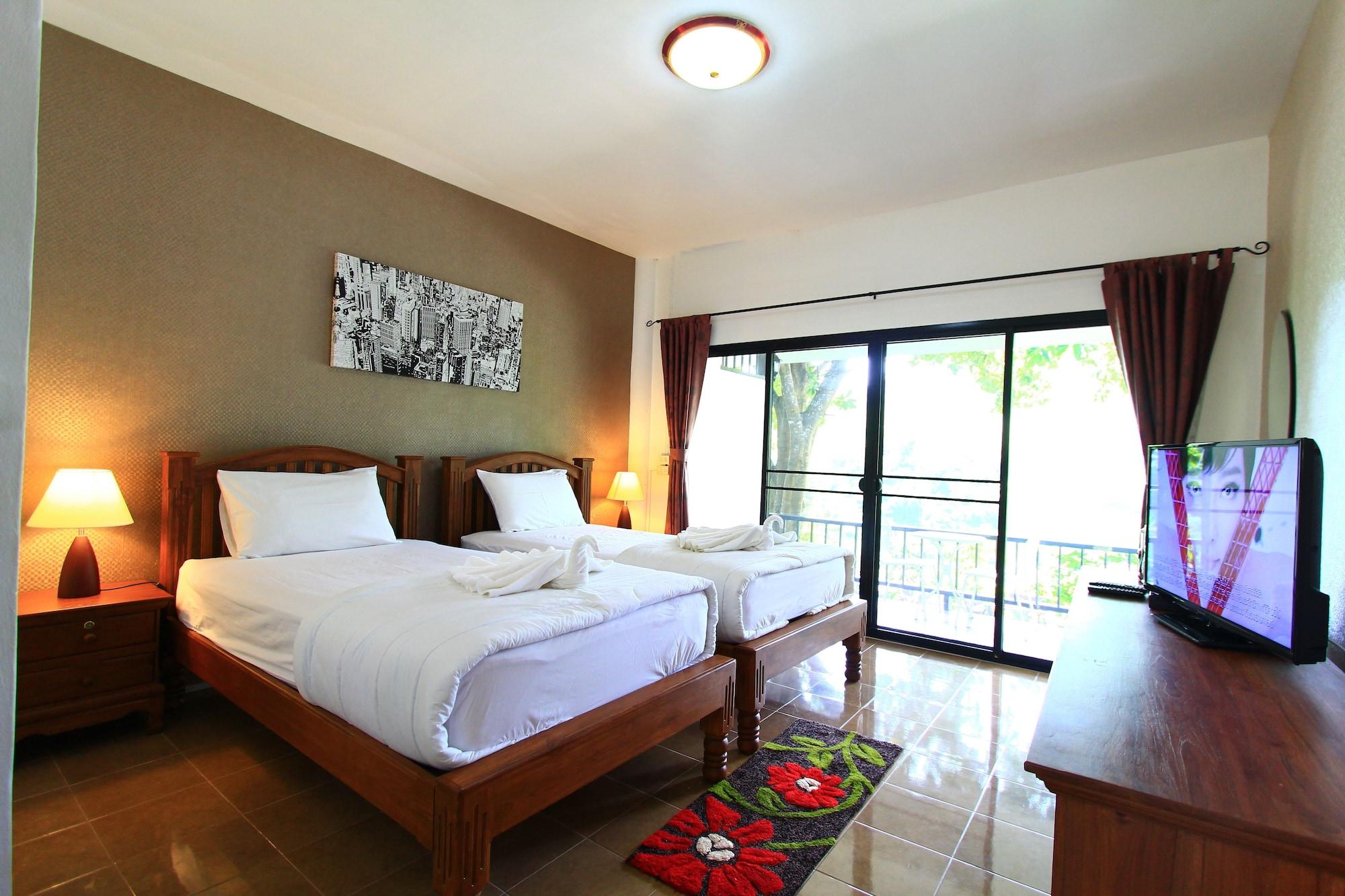 Silver Garden Resort 18/50