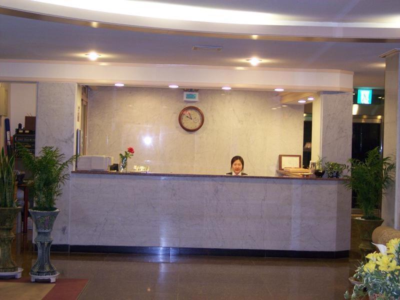 Asia Tourist Hotel 10/41