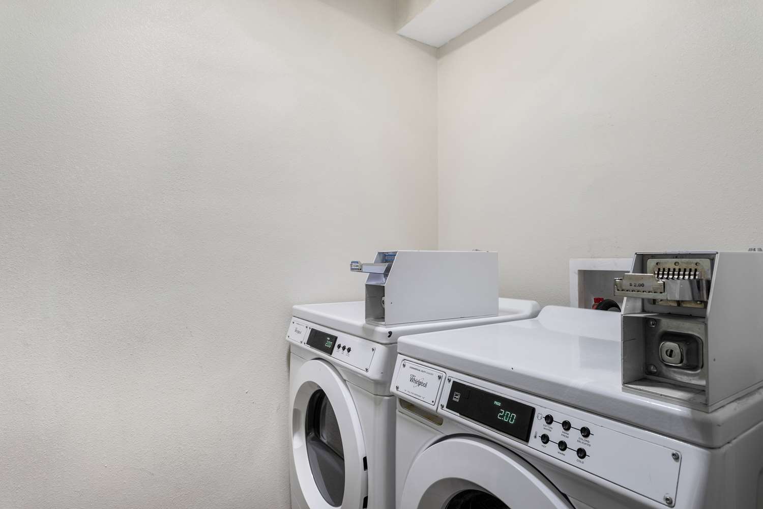 SureStay Hotel By Best Western Albuquerque Midtown 4/32