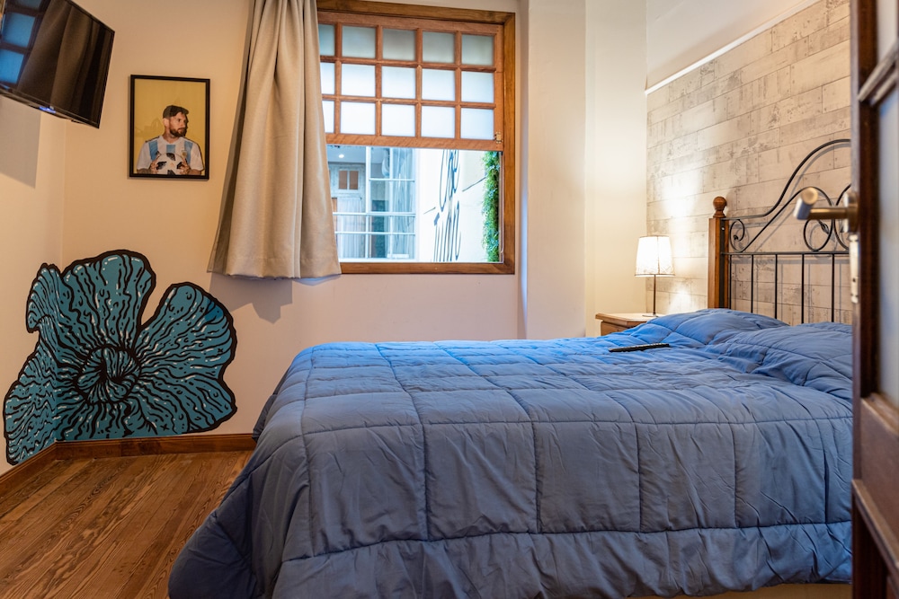 Che Juan Hostel BA 11/50