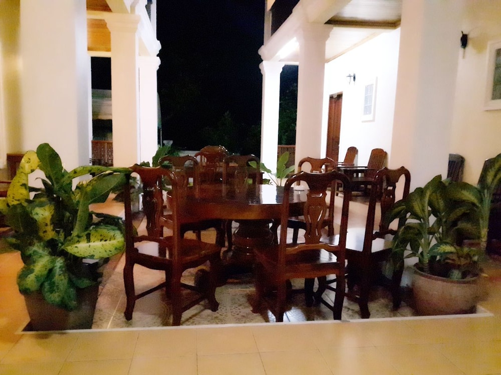 Phonepraseuth Guesthouse 52/69