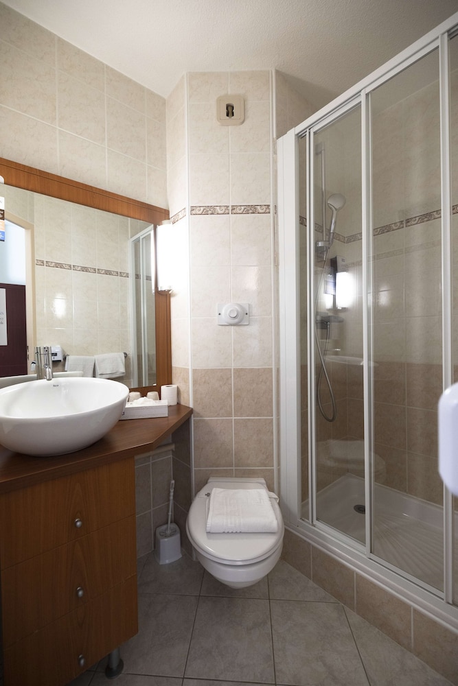 Kyriad Chateauroux 34/37