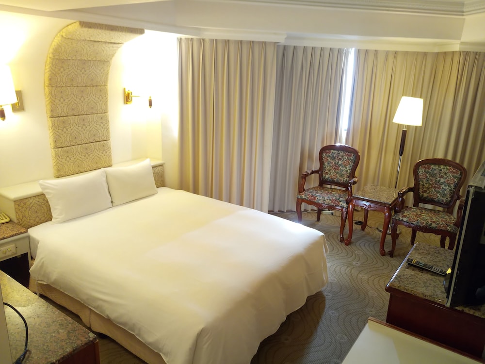 Hua Tong Hotel 25/54