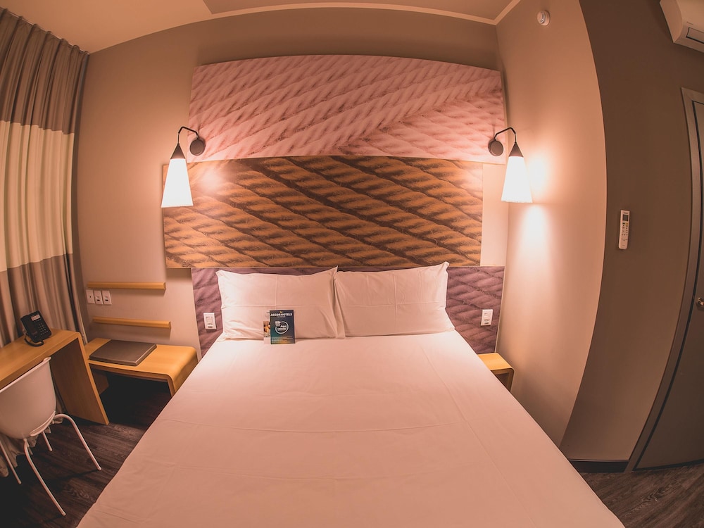 Ibis Carlos Barbosa 24/70